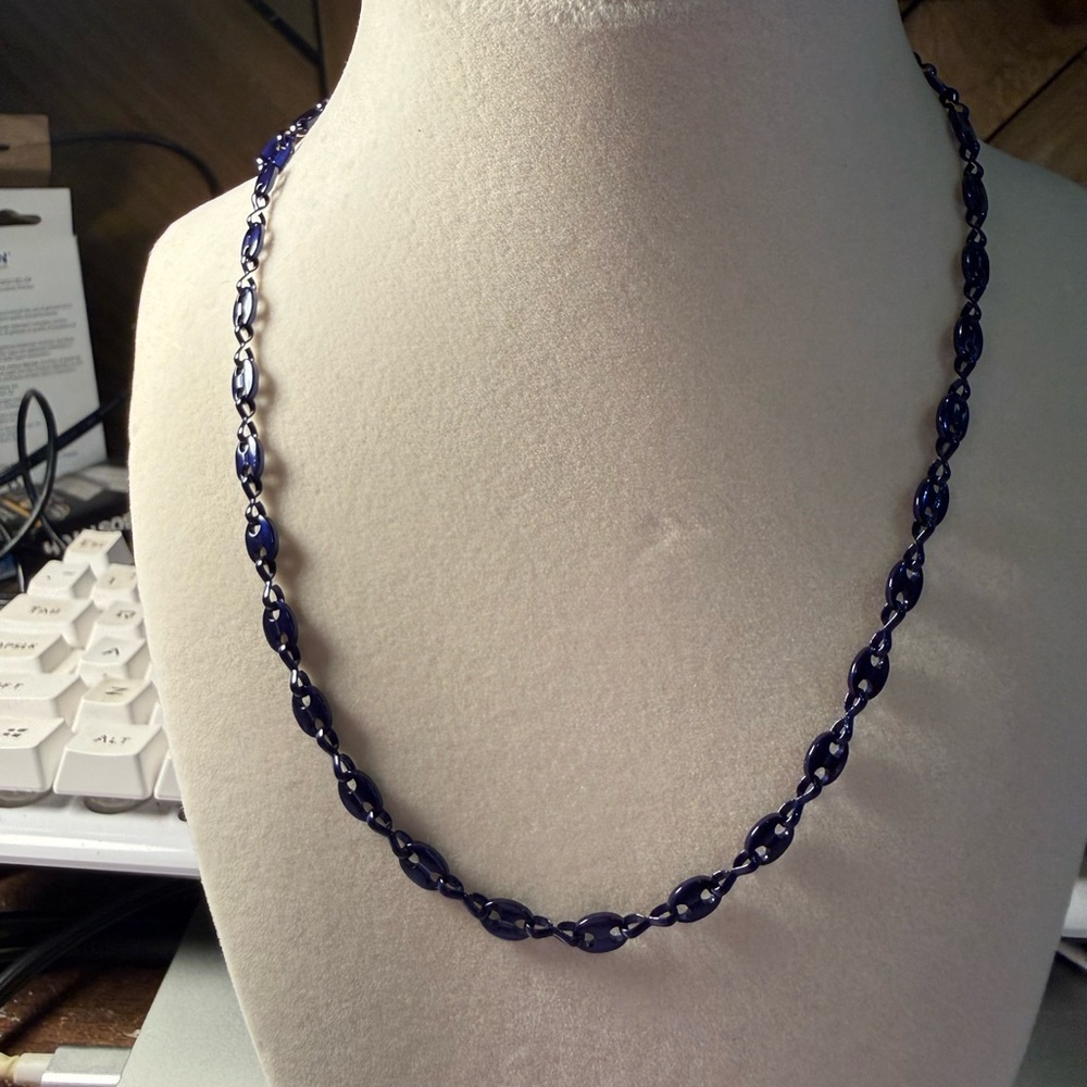Sleek Navy Necklace